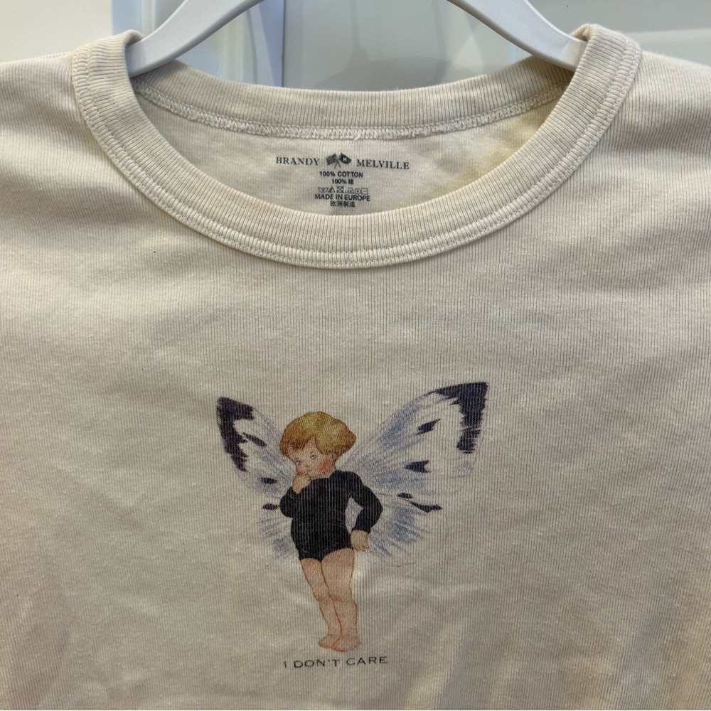 Brandy Melville baby tee
